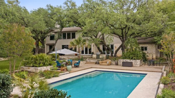 6320 Sprucewood Dr, Austin