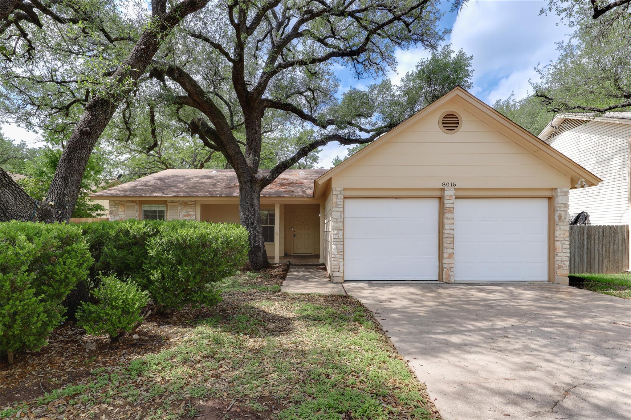 8015 Scotland Yard None, Austin, TX 78759
