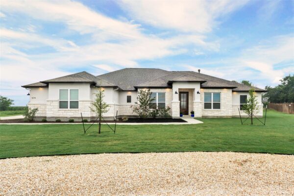 979 Inka Rd, Salado