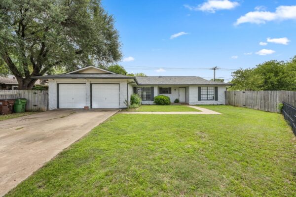 1105 Spring Breeze Cv, Round Rock