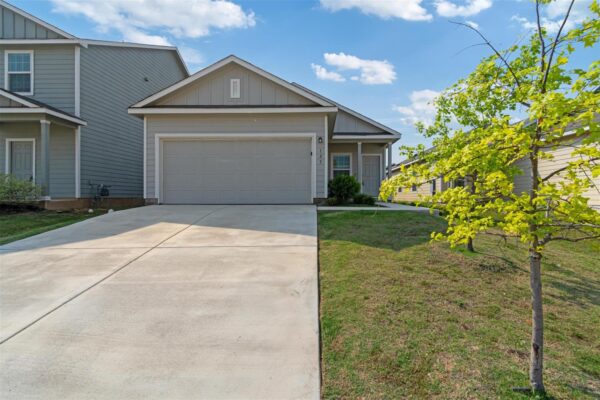 417 Soapstone Pass, Maxwell