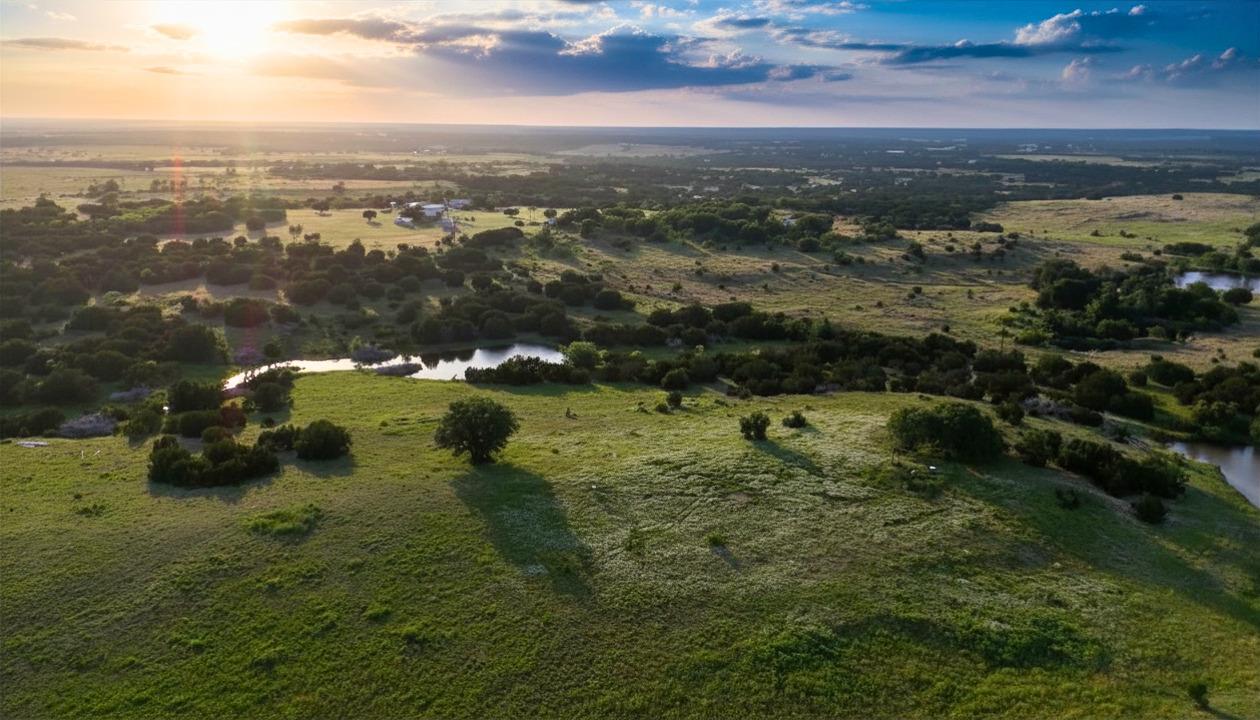 1283 Rattlesnake Trl, Burnet, TX 78611
