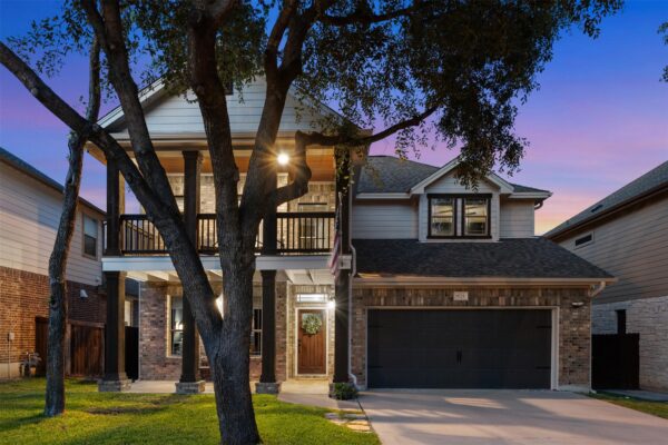 9725 Alex Ln, Austin