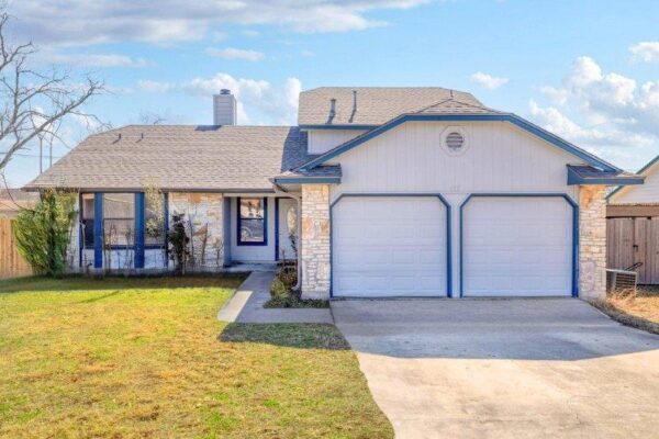 405 Brookhollow Dr, Pflugerville