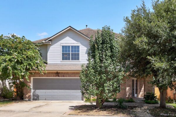 10005 MOUNT RAINIER Dr, Austin