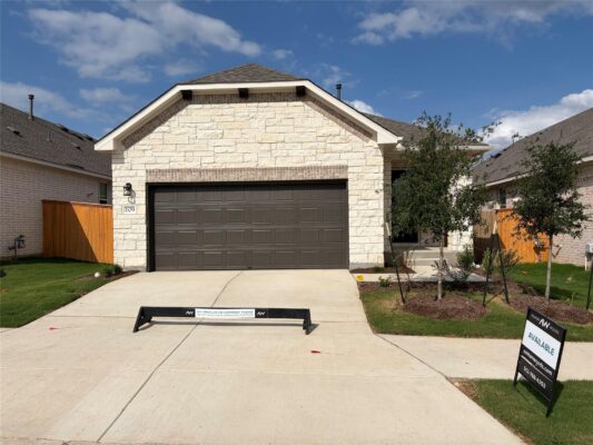 109 Knockout Rose Dr, San Marcos