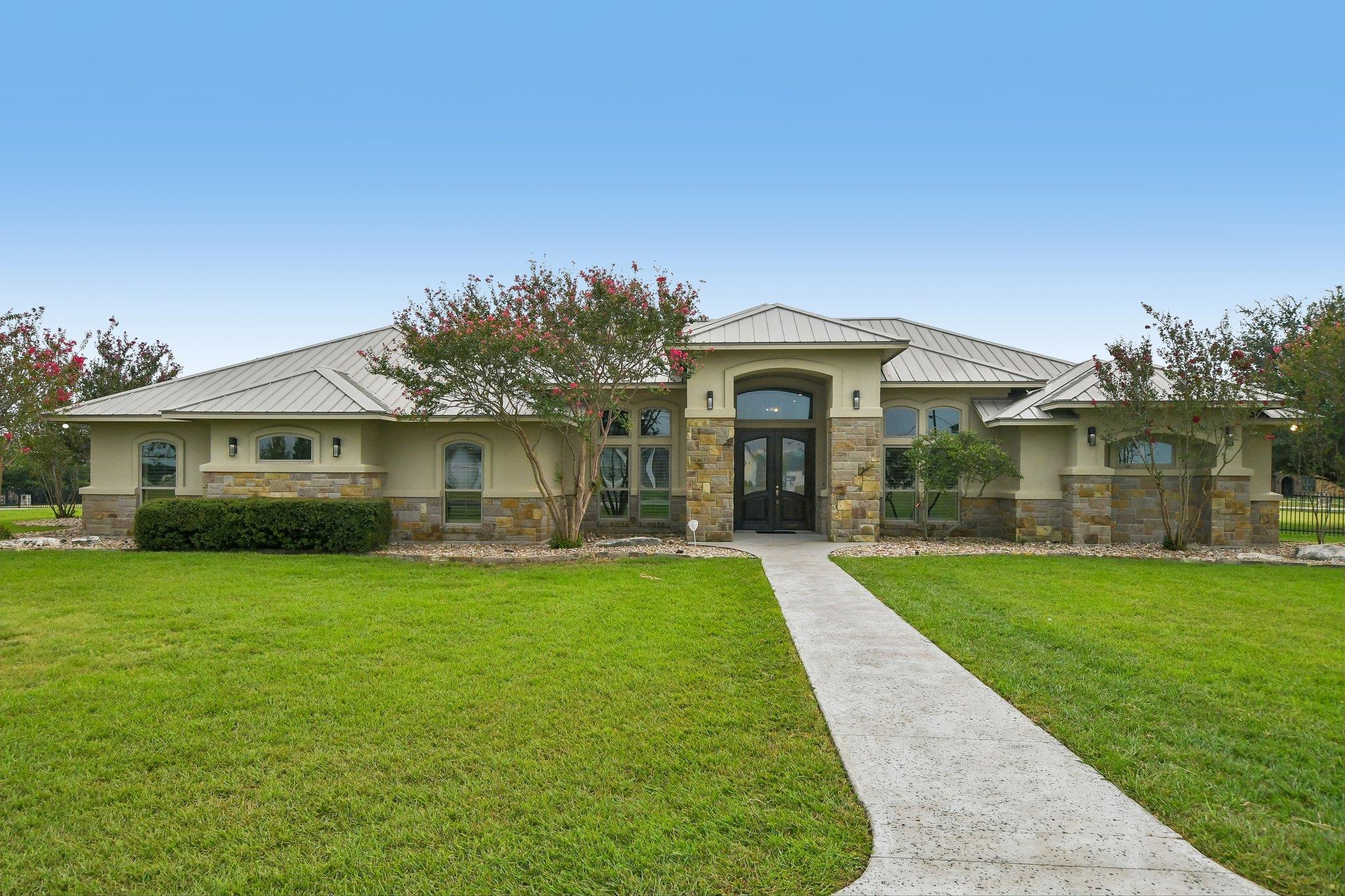 6258 Miller Ln, Belton, TX 76513