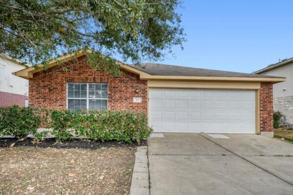 211 Remington Run, Bastrop