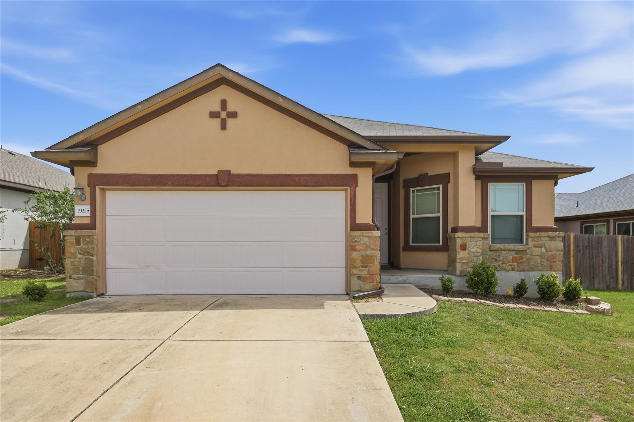 19325 Stokes Ln, Pflugerville, TX 78660