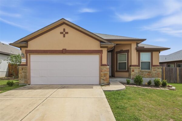 19325 Stokes Ln, Pflugerville