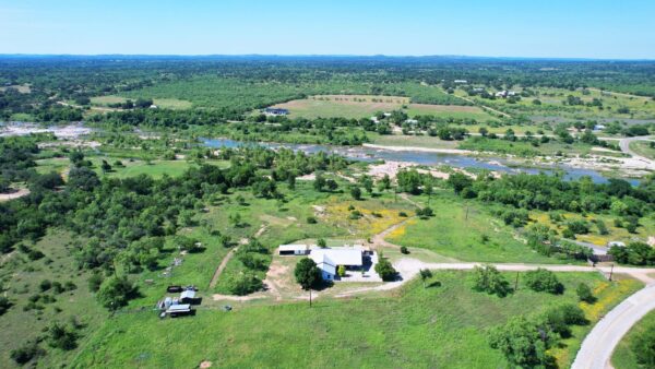 19811 W Ranch Road 152 Rd, Llano