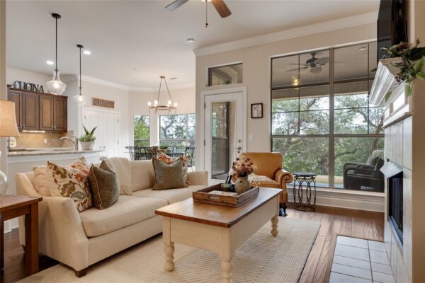 7800 Southwest Pkwy #412, Austin