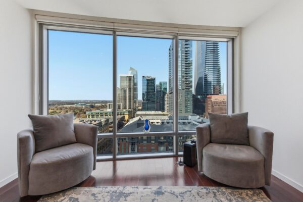 200 Congress Ave #14A, Austin