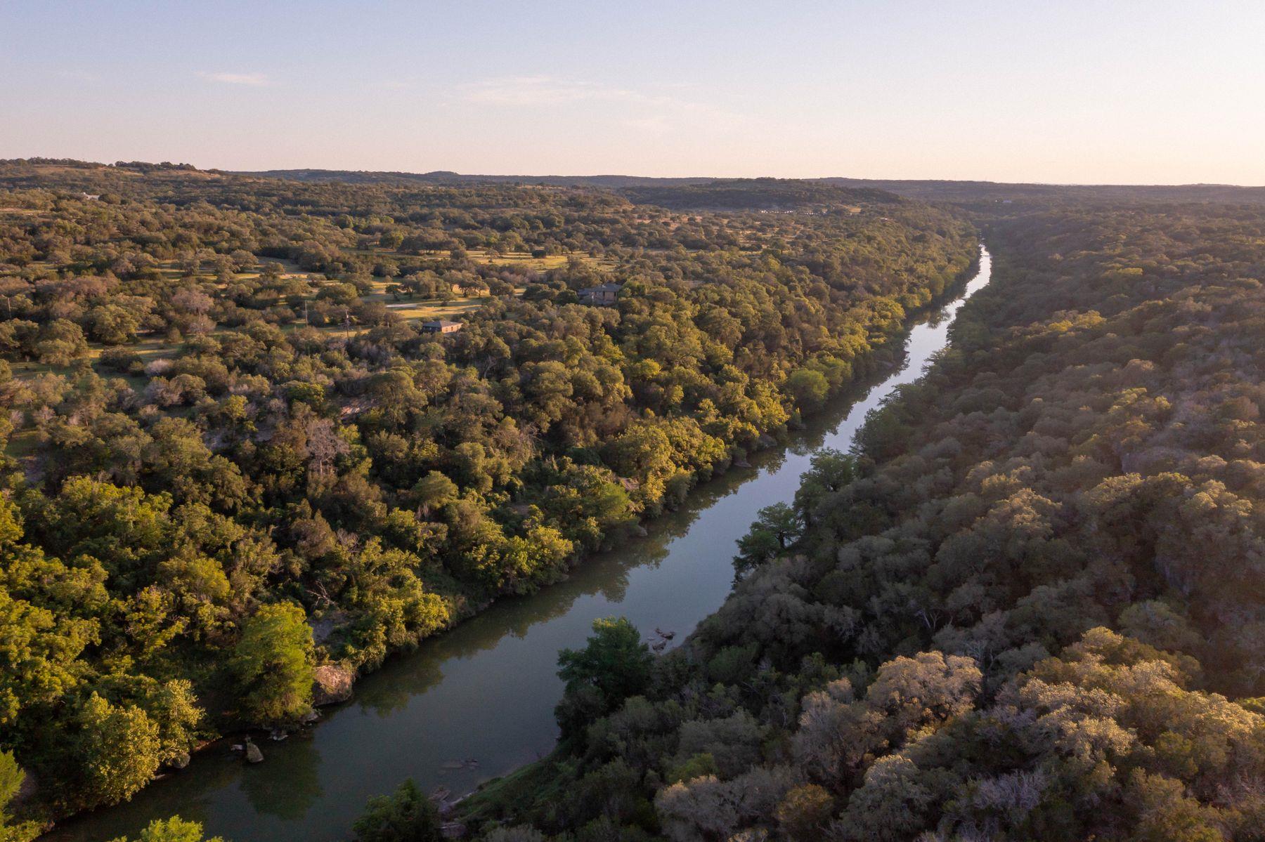 3303 Fearless Treadway None, Round Mountain, TX 78663