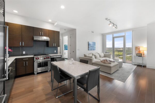 222 West Ave #2910, Austin
