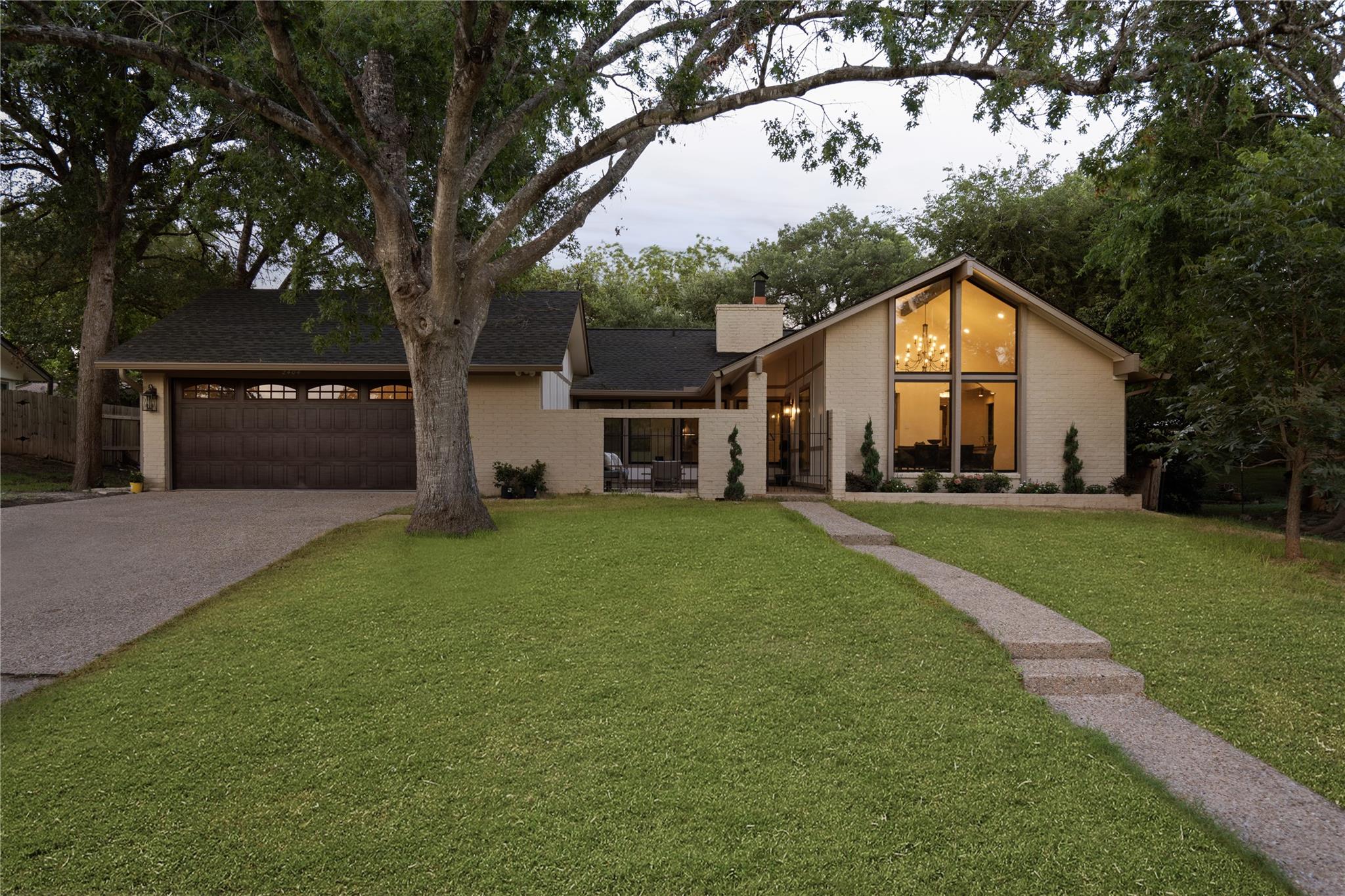 2404 Comburg Castle Way, Austin, TX 78748
