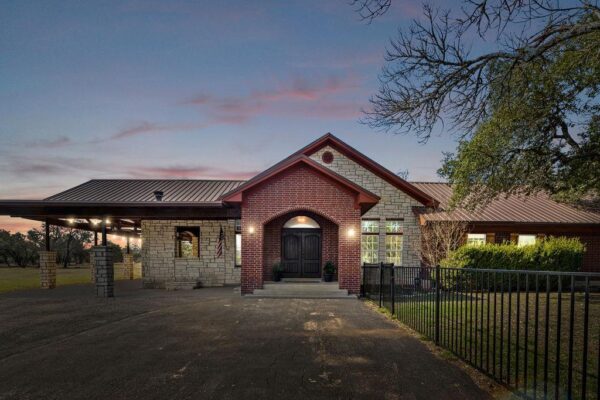 2795 W Highway 290 None, Dripping Springs