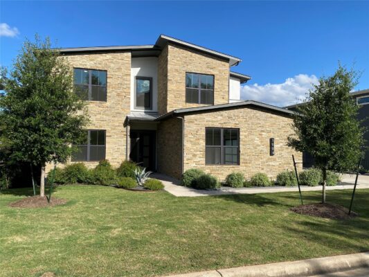 1004 Barrie Dr, Austin