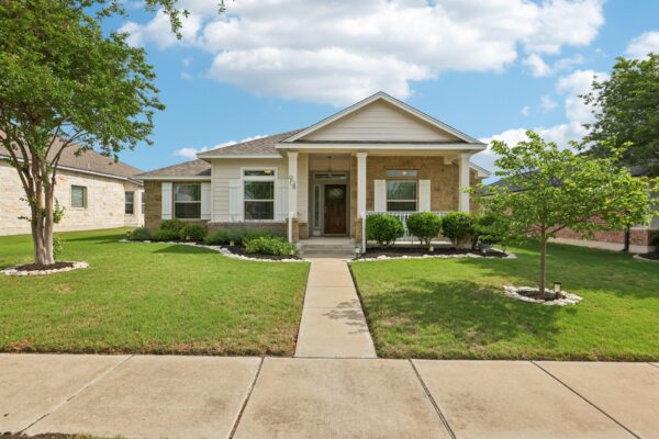 904 Walnut Canyon Blvd, Pflugerville