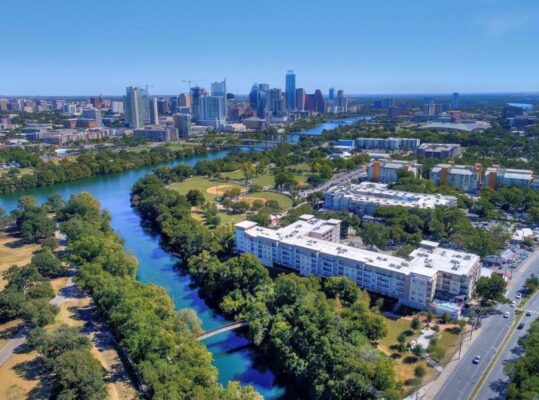 1900 Barton Springs Rd #3031, Austin