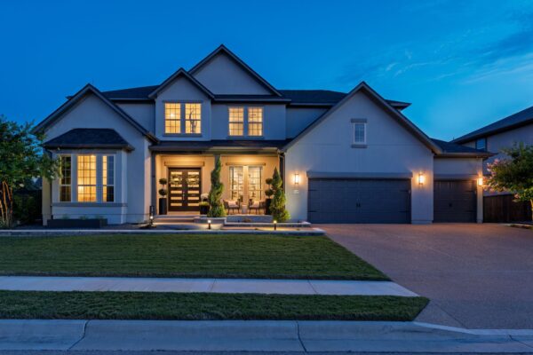 2729 War Wagon Way, Leander