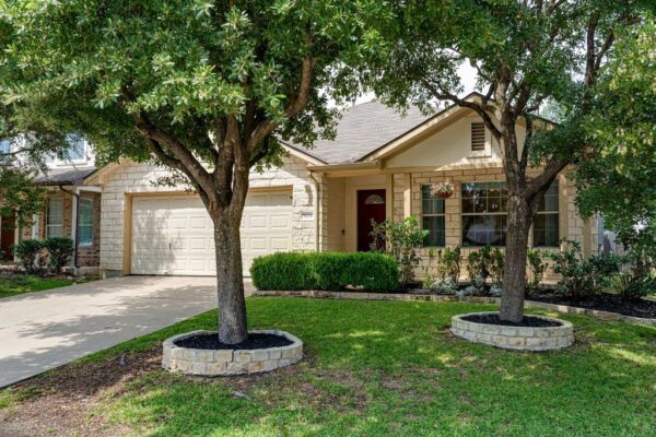 3804 Hidden Lake Xing, Pflugerville