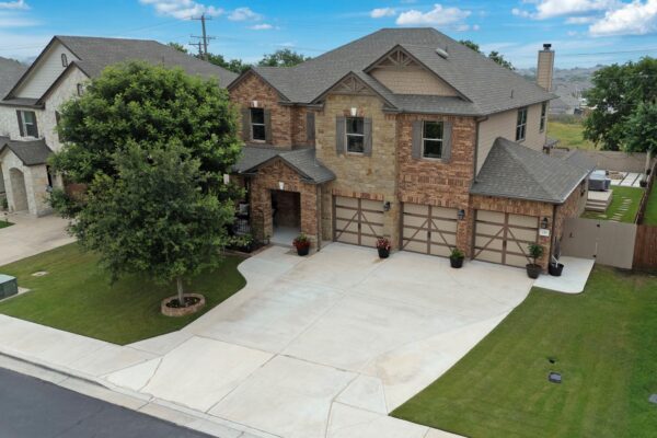233 Culebra Dr, Georgetown