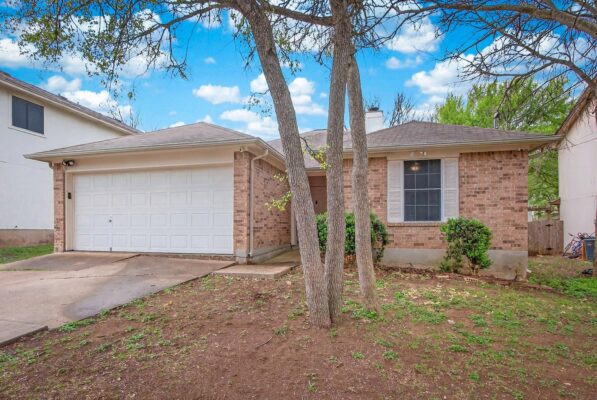 103 Songbird Ct, Cedar Creek