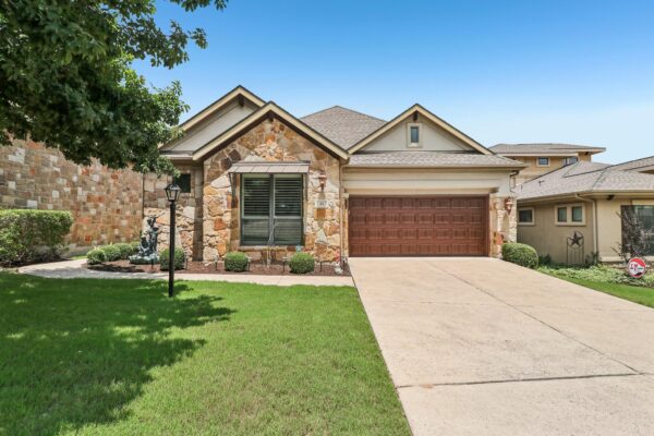 35 Prestonwood Cir, Lakeway