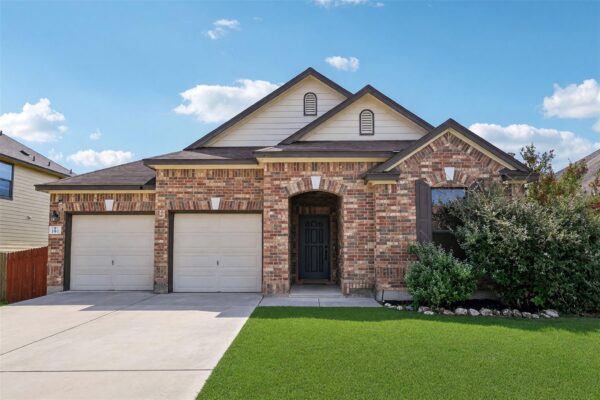 344 Matthews Ln, Kyle