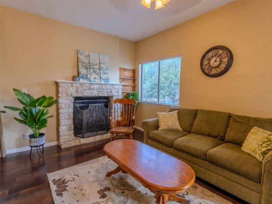 1013 Chestnut St #4, San Marcos