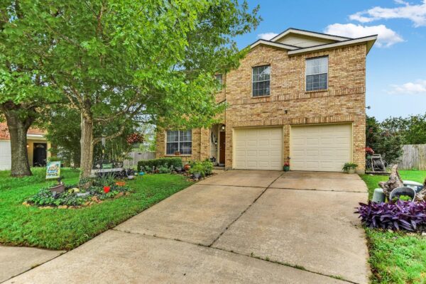 913 POLISHED STONE Cv, Pflugerville