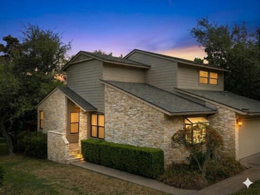 9518 Topridge Dr #28, Austin