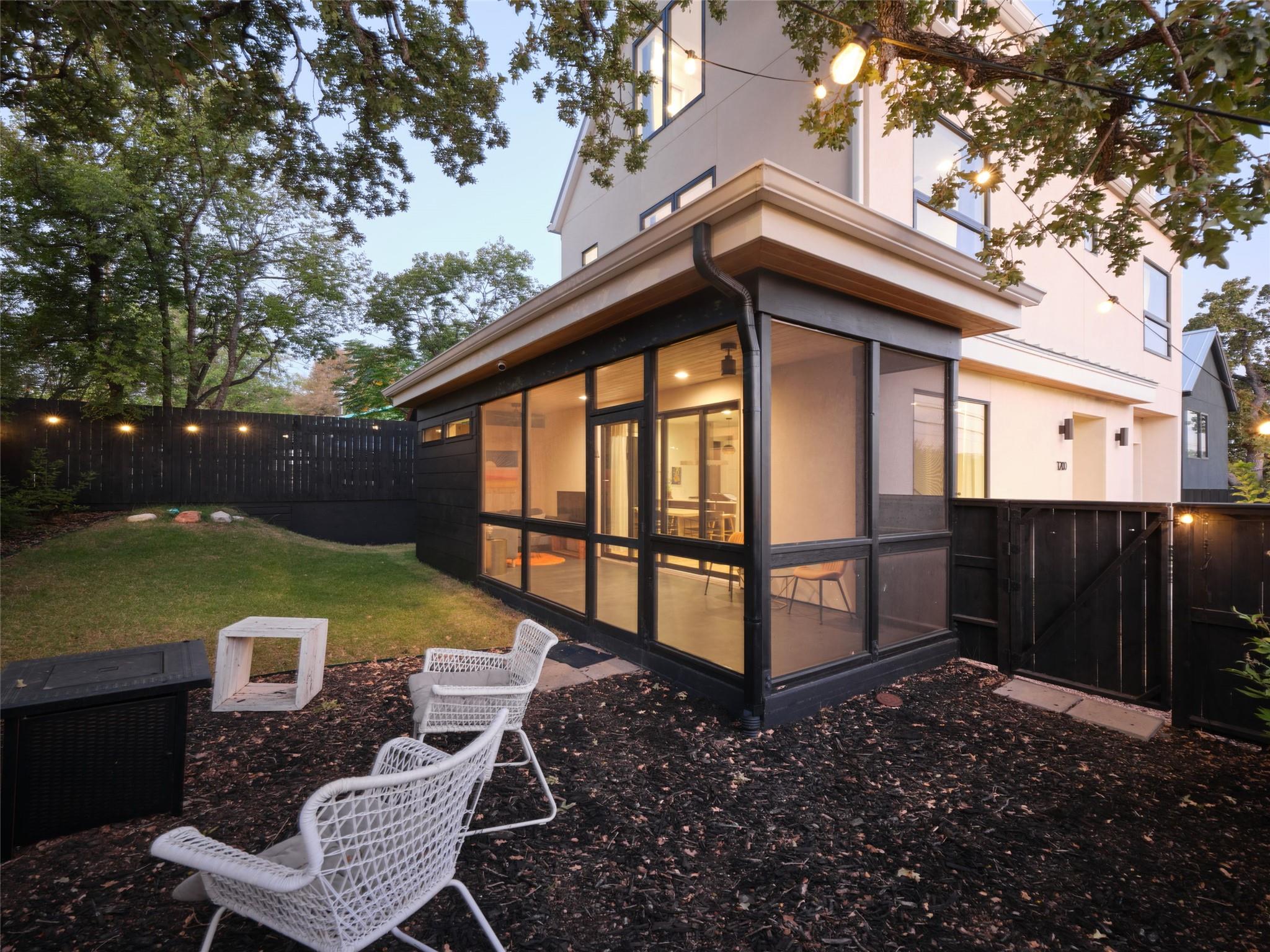 1200 Greenwood Ave, Austin