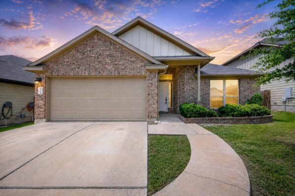 278 Noddy Rd, Buda