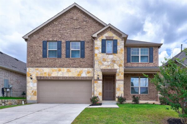 11007 Strawberry Roan Dr, Manor