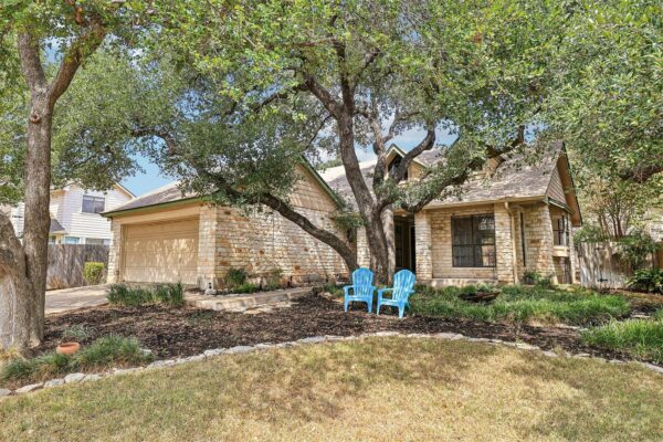 8302 Racine Trl, Austin