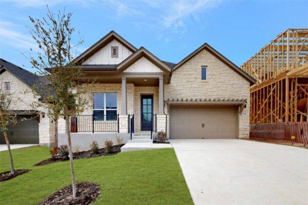 374 Bishop Wood Rd, Dripping Springs