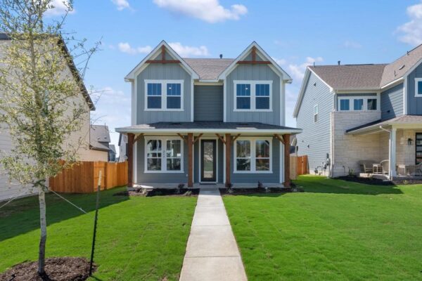 304 Leeland Dr, Liberty Hill