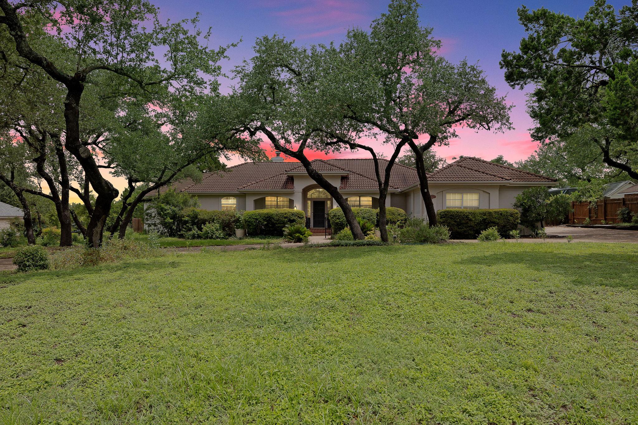 9608 Streamside Dr, Austin, TX 78736
