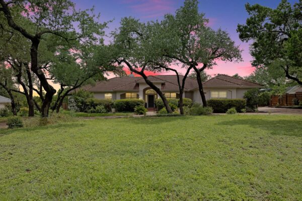 9608 Streamside Dr, Austin