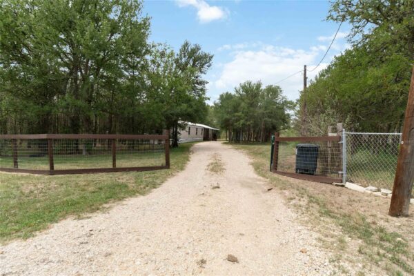 153 Cherylton Dr, Red Rock