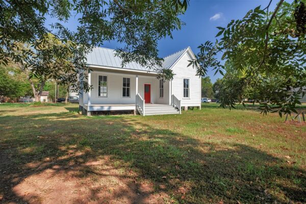 302 Washington St, Smithville