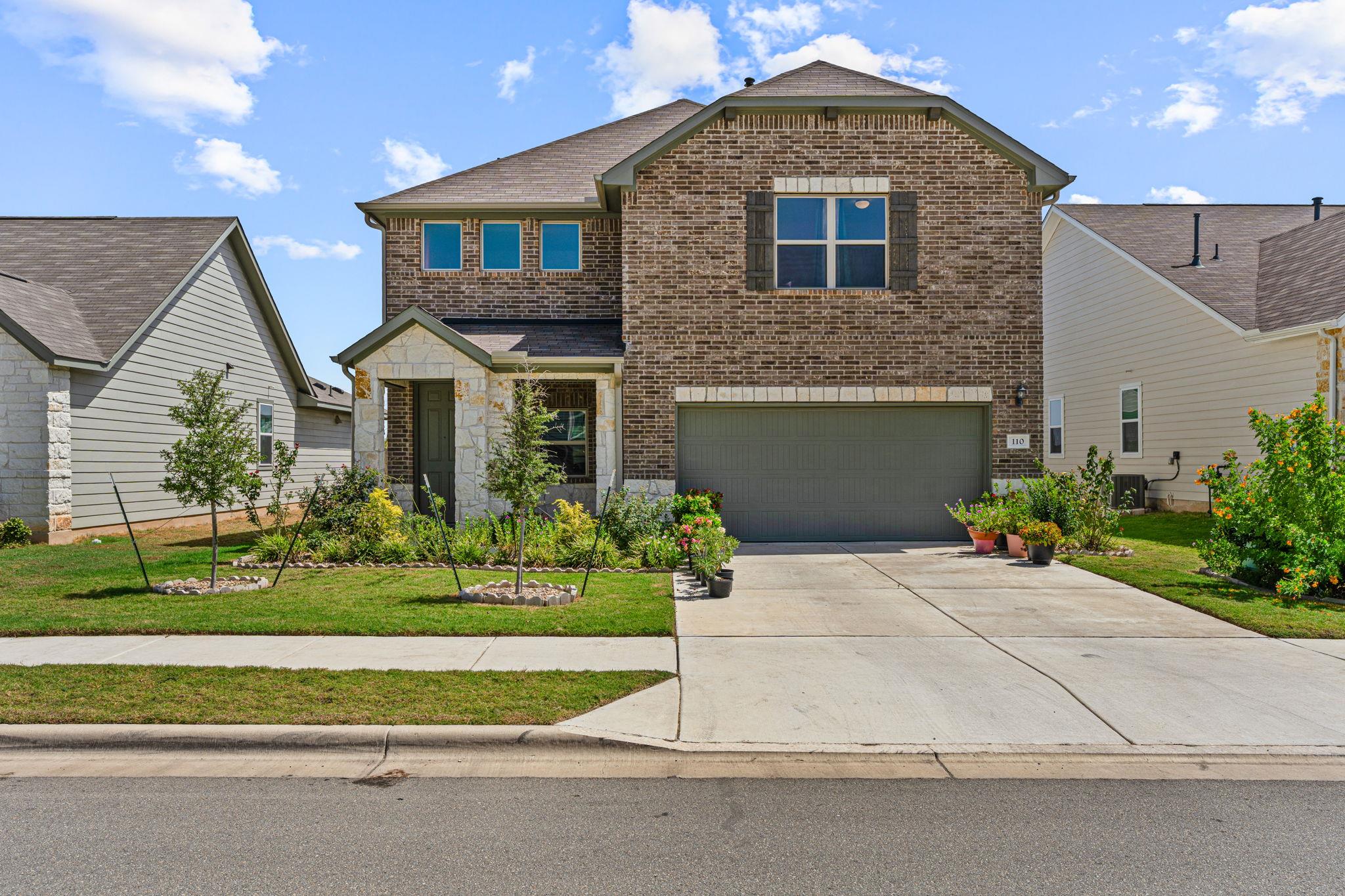 110 Palo Brea Loop, Hutto, TX 78634