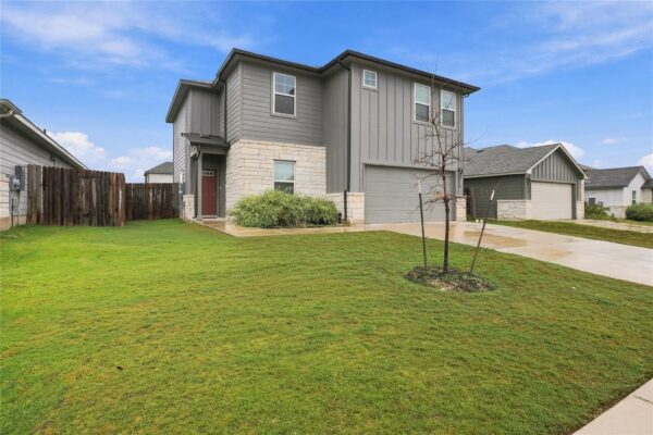 213 Little Green Trl, Jarrell