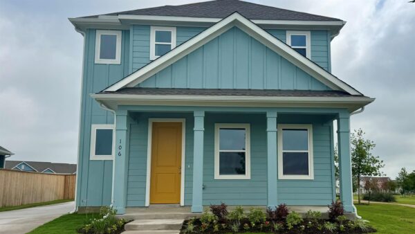 106 W Wesley Miller Ln, Taylor