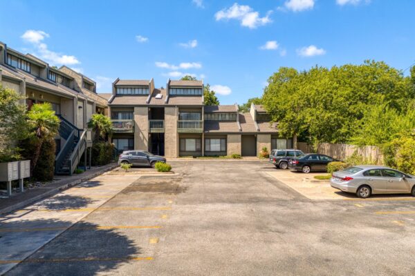 601 Nelray Blvd #6, Austin