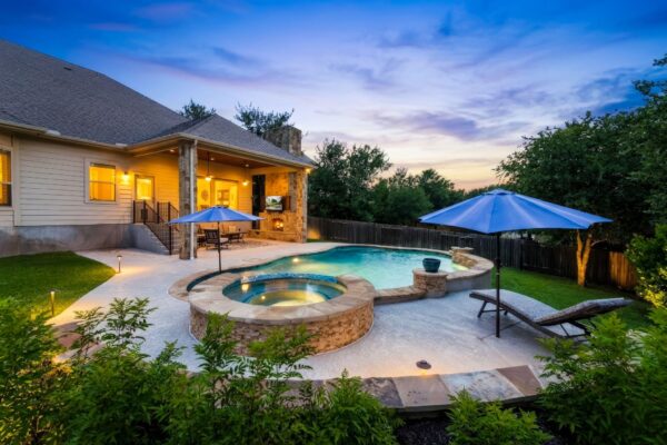 108 Lake Mineral Wells Dr, Georgetown