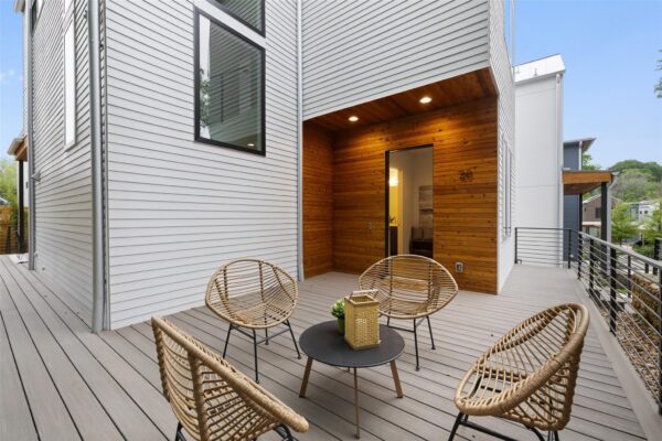 900 S 2nd St #20, Austin
