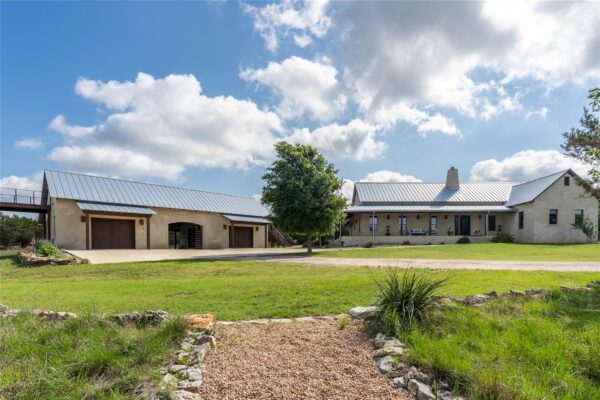 424 Hidden Creek Dr, Dripping Springs